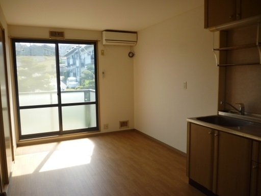 ¥á¥¾¥ó¡¦¥«¥ë¥ß¥¢¶ 102¹æ¼¼¡¦103¹æ¡¦201¹æ¡¦202¹æ