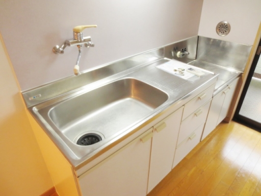 ¥¬¡¼¥Ç¥ó¥Ò¥ë¥º 102¡¦203¹æ¼¼