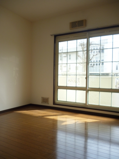 ¥µ¥Ë¡¼¥Ï¥¤¥ÄBÅï 302¡¦304¹æ¼¼