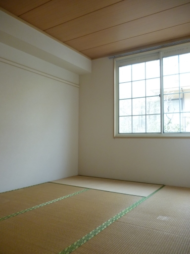 ¥µ¥Ë¡¼¥Ï¥¤¥ÄBÅï 302¡¦304¹æ¼¼